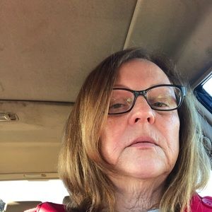 Meet your Posher, Pam